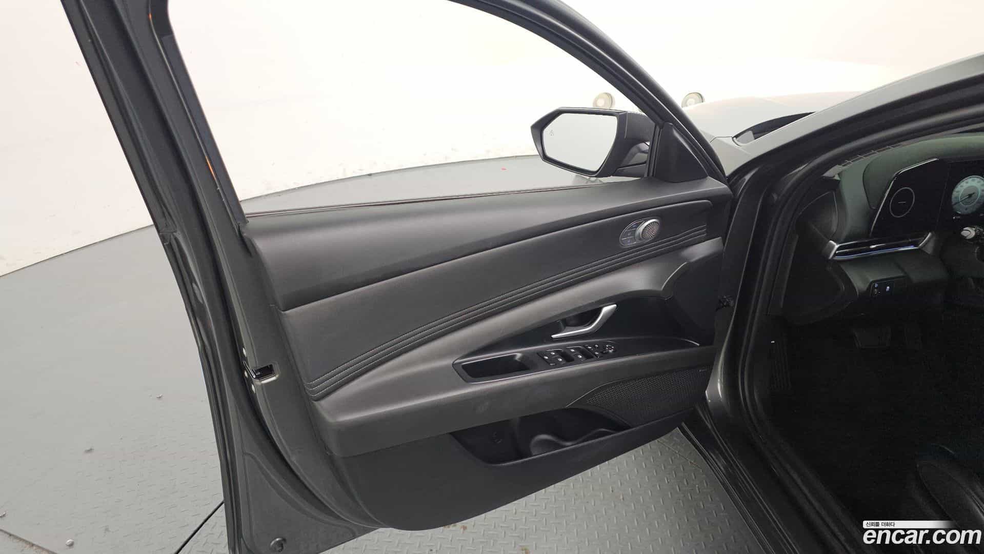 AVANTE Hyundai 2024.0-INNER-034