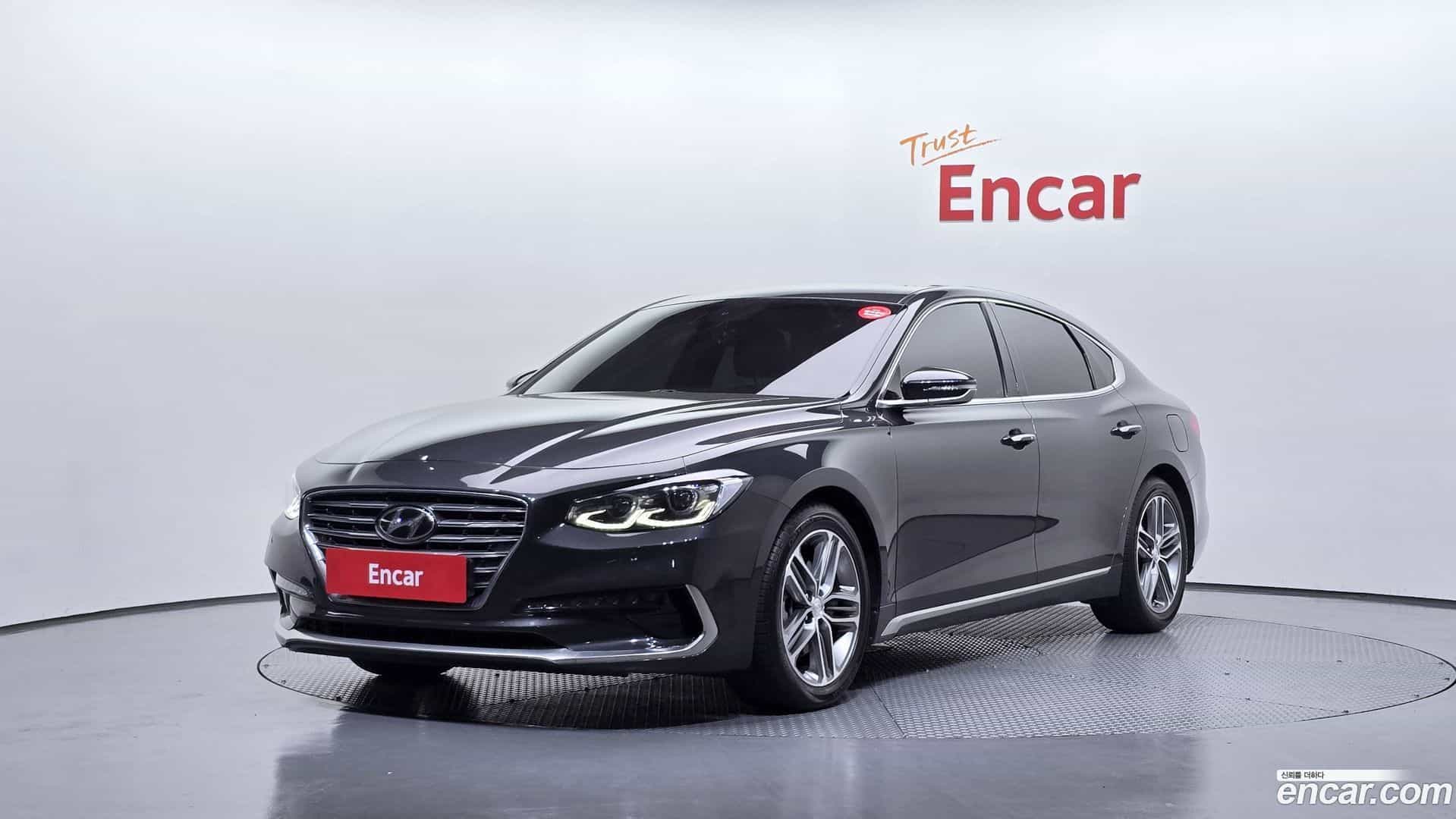 Grandeur Hyundai 2018.1-OUTER-001