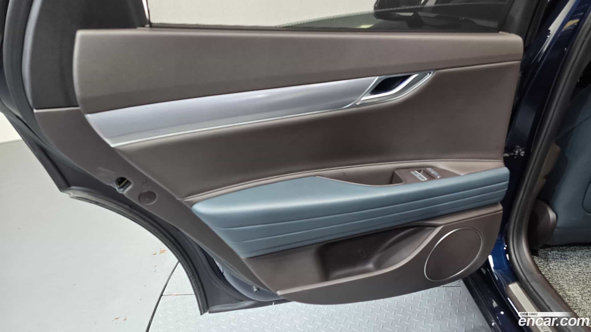 G80 Genesis 2021.6-INNER-035
