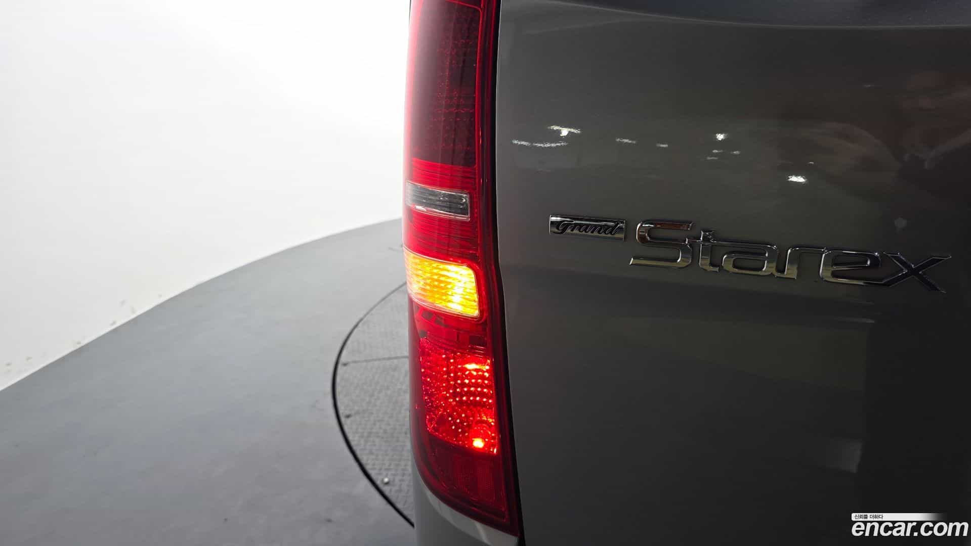 Starex Hyundai 2019.8-OUTER-033