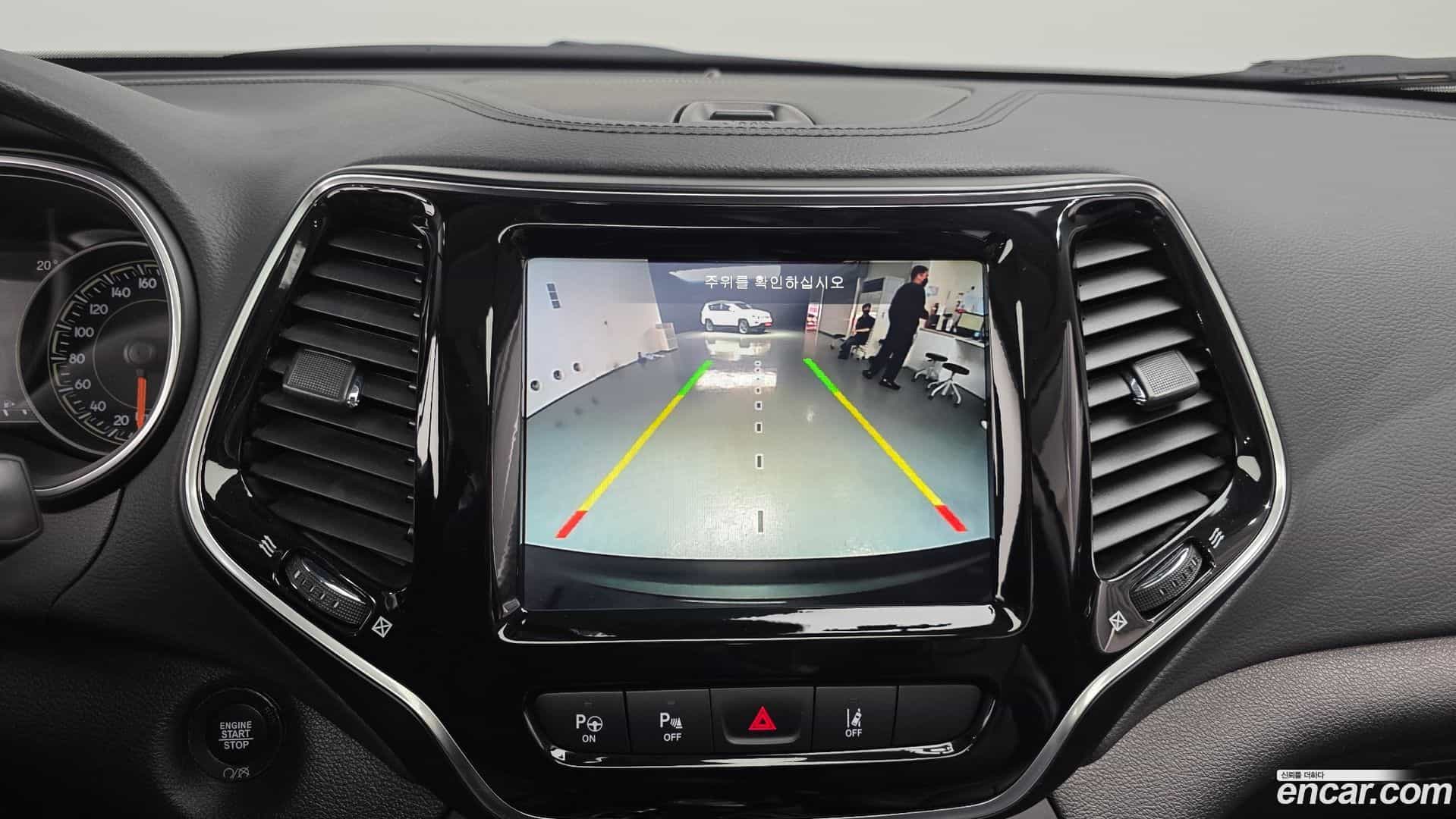 Cherokee Jeep 2021.9-OPTION-020