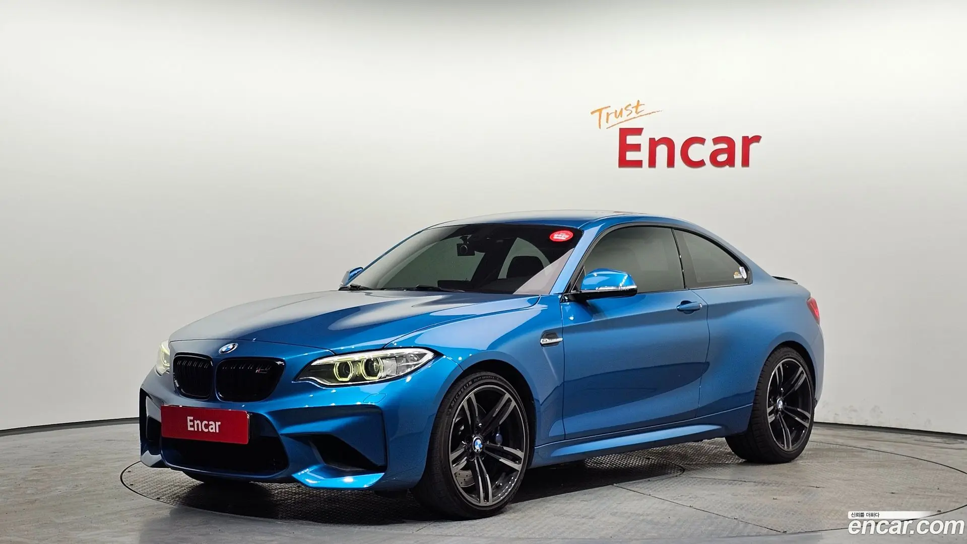 Main__Slider__Photo:M2 BMW 2017.9-0