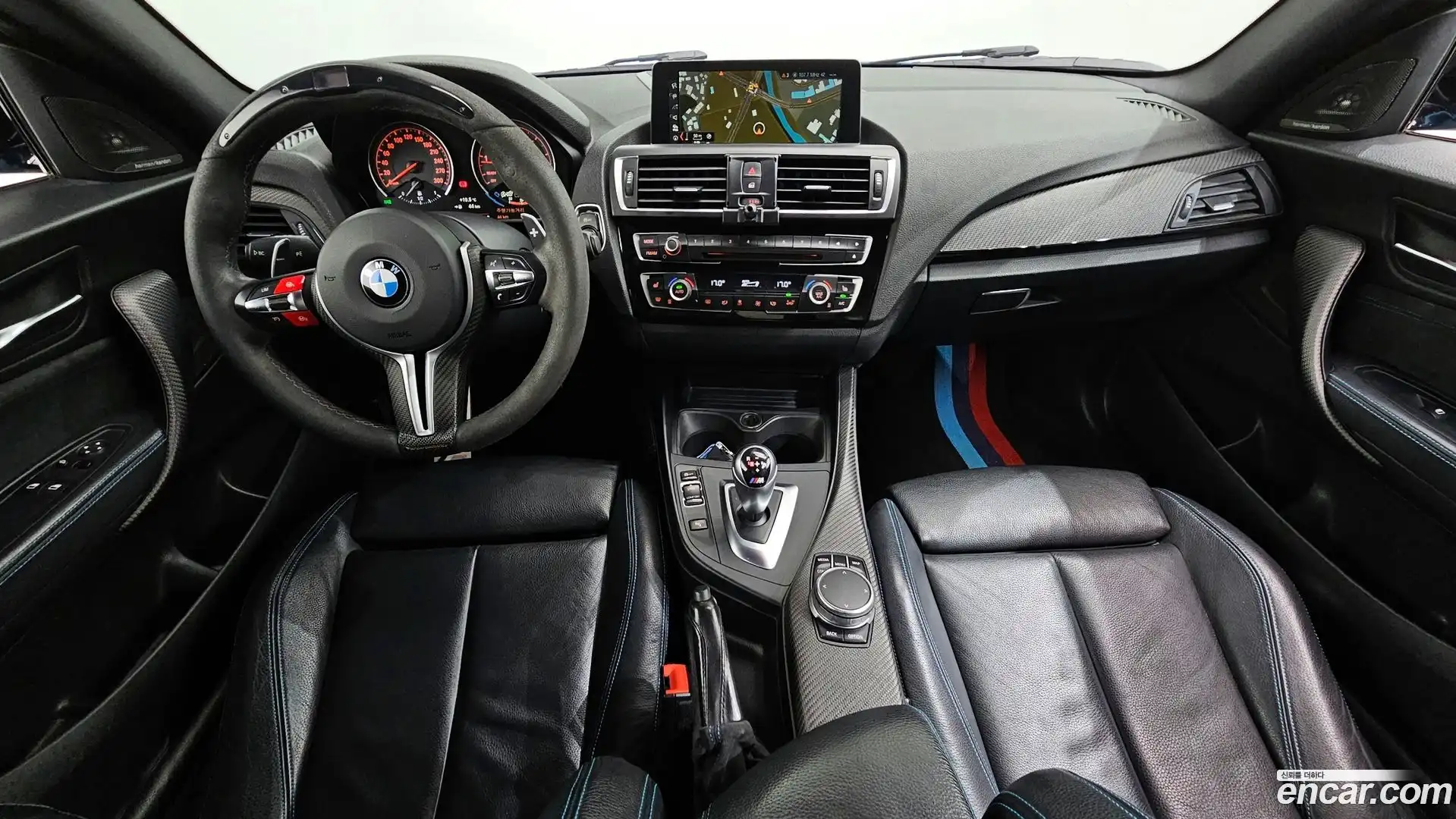 M2 BMW 2017.9-INNER-007