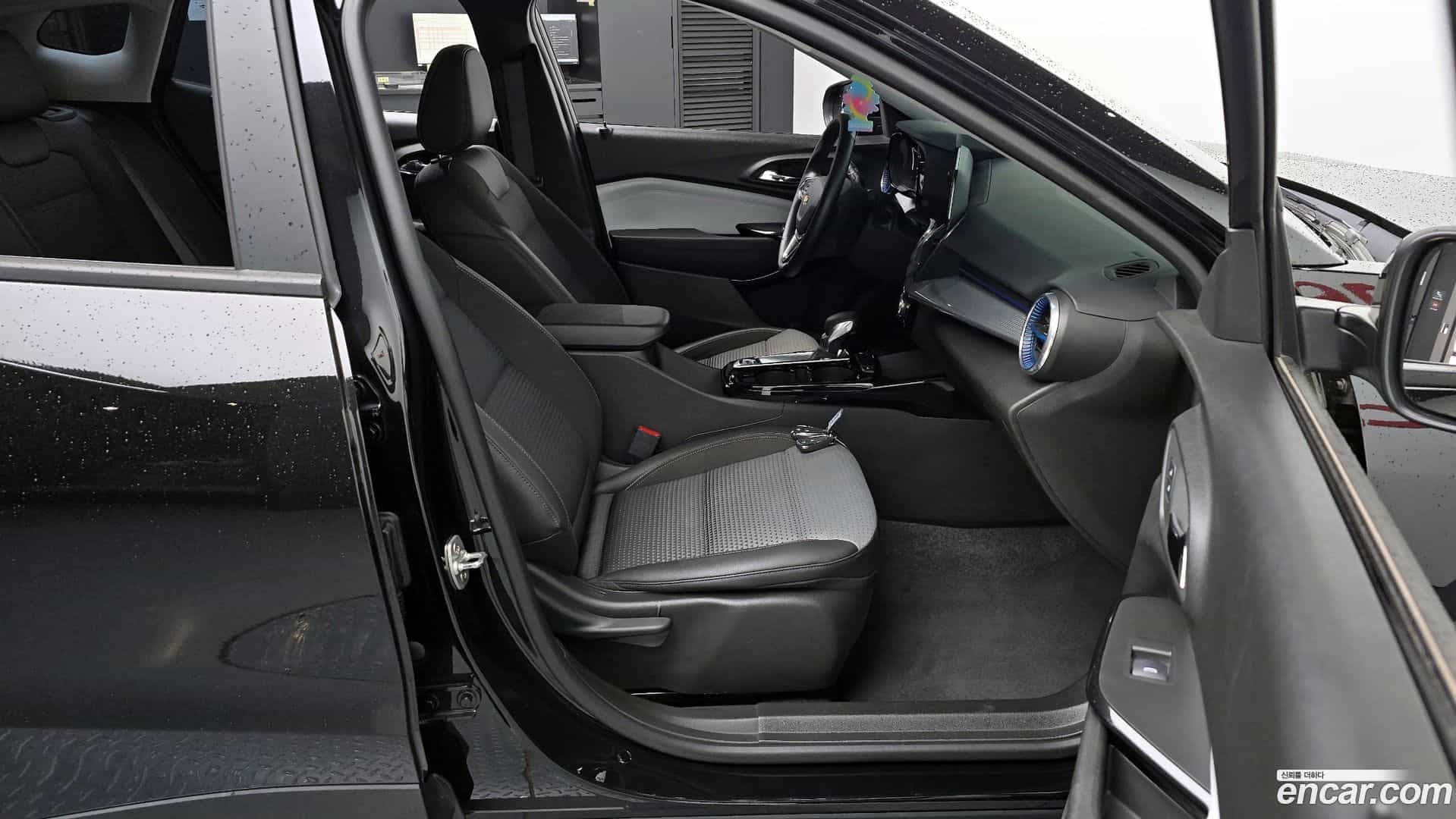 Trax Chevrolet 2024.1-OPTION-015