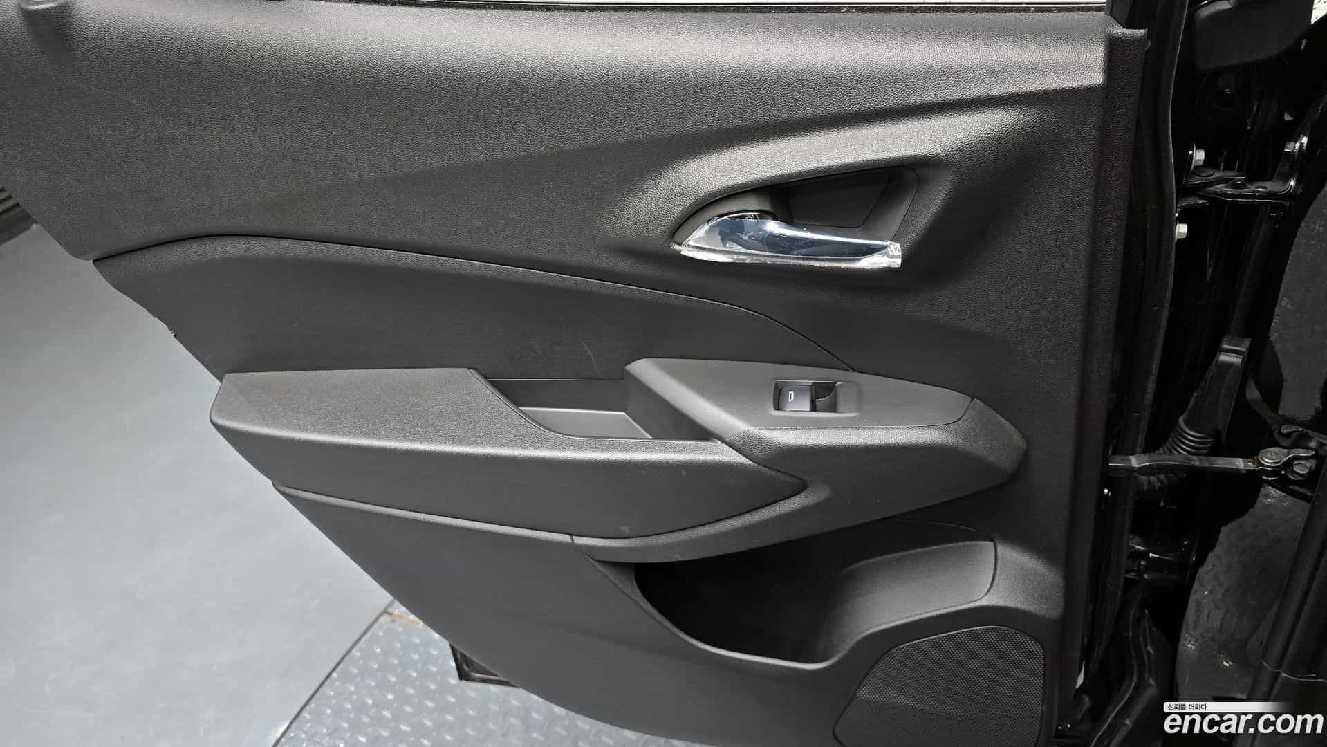 Trax Chevrolet 2024.1-INNER-035