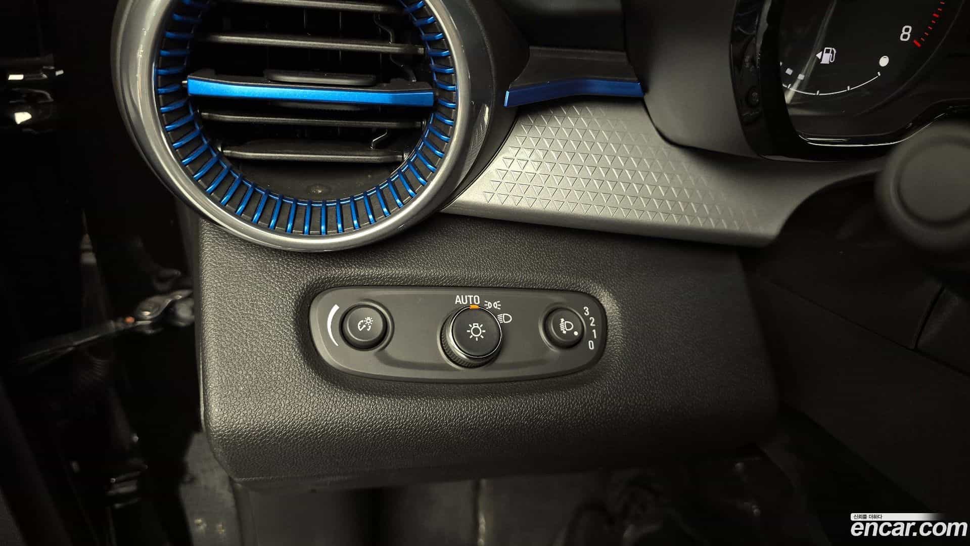 Trax Chevrolet 2024.1-OPTION-040