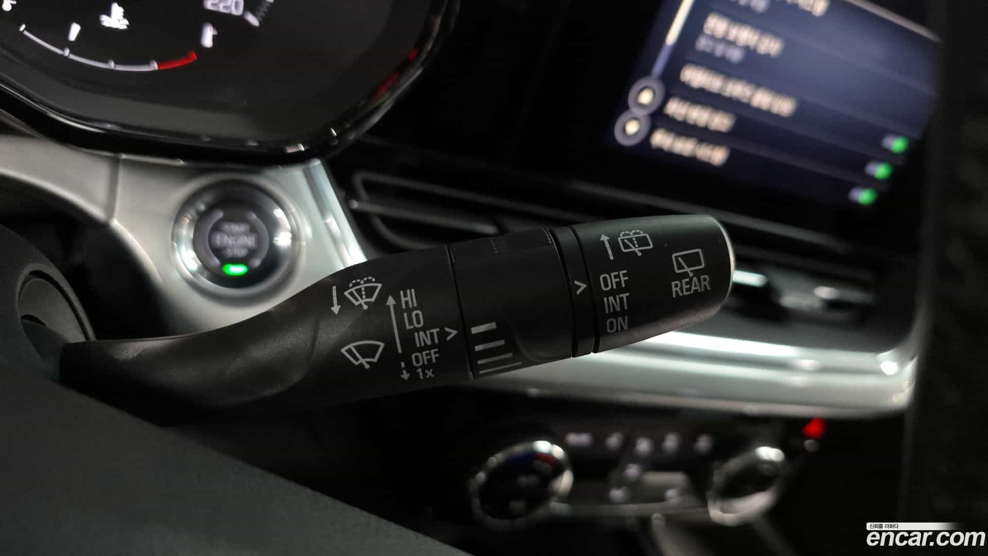 Trax Chevrolet 2024.1-OPTION-042