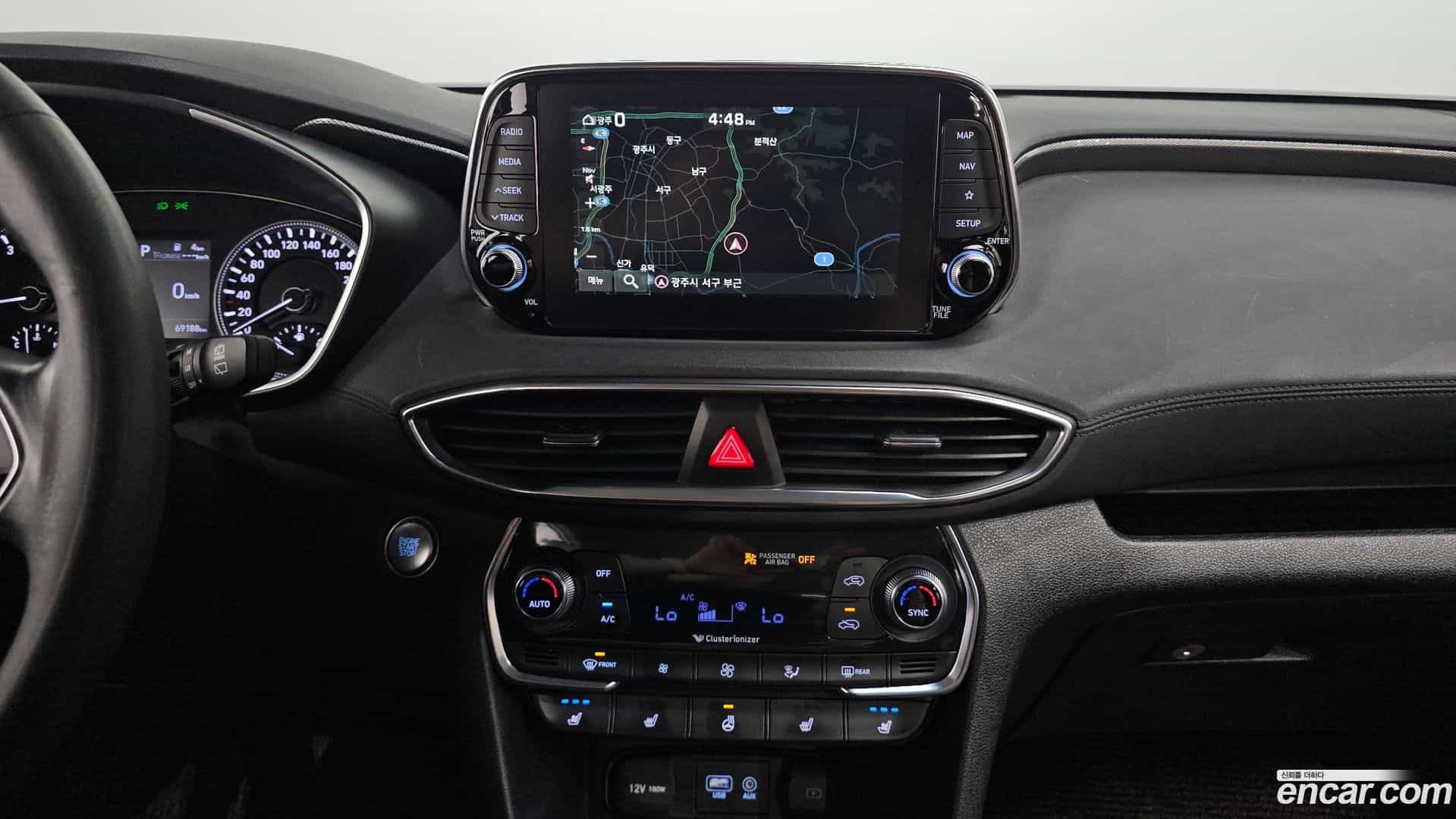 Santafe Hyundai 2020.6-OPTION-016