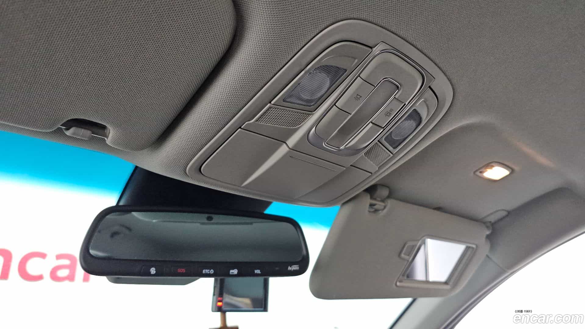 Santafe Hyundai 2020.6-OPTION-021