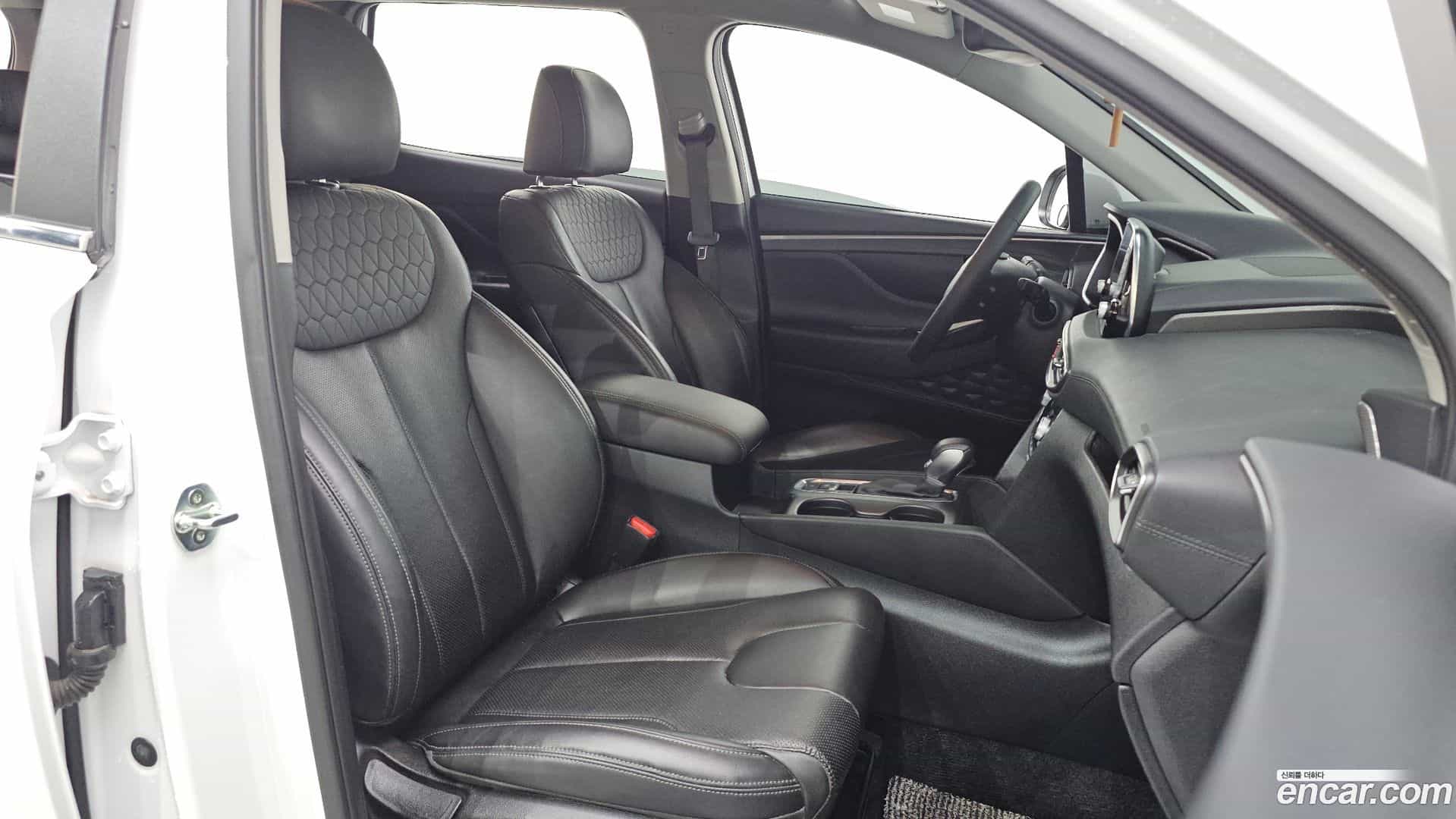 Santafe Hyundai 2020.6-INNER-036