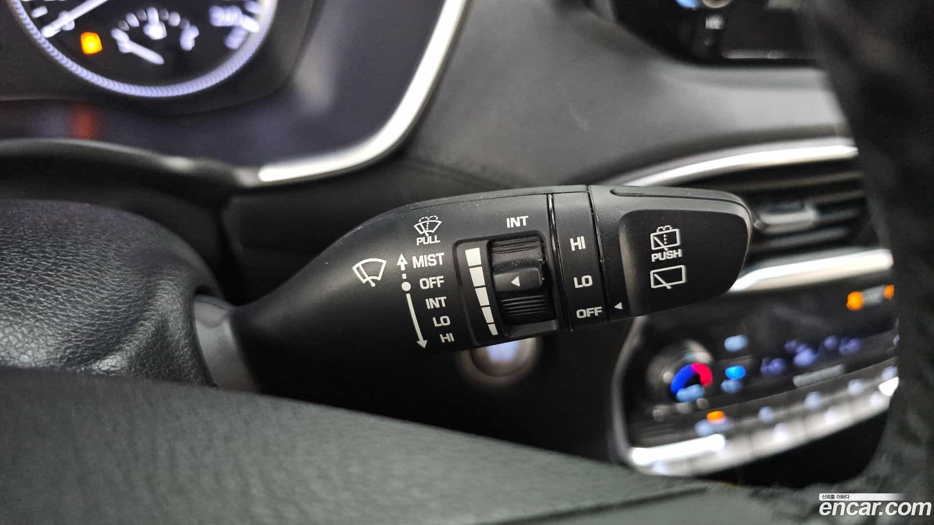 Santafe Hyundai 2020.6-OPTION-040
