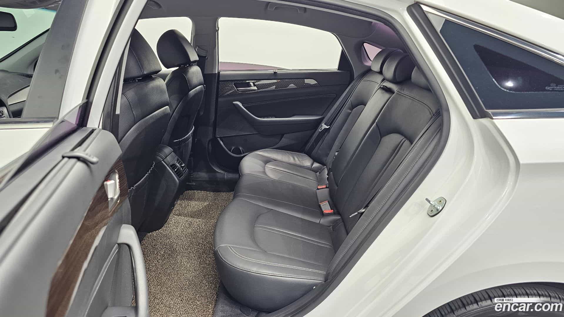 Sonata Hyundai 2019.2-OPTION-015