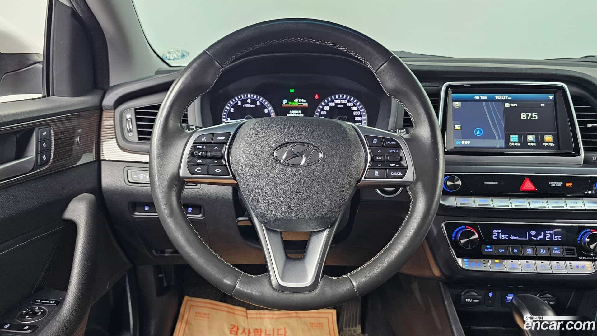 Sonata Hyundai 2019.2-OPTION-018