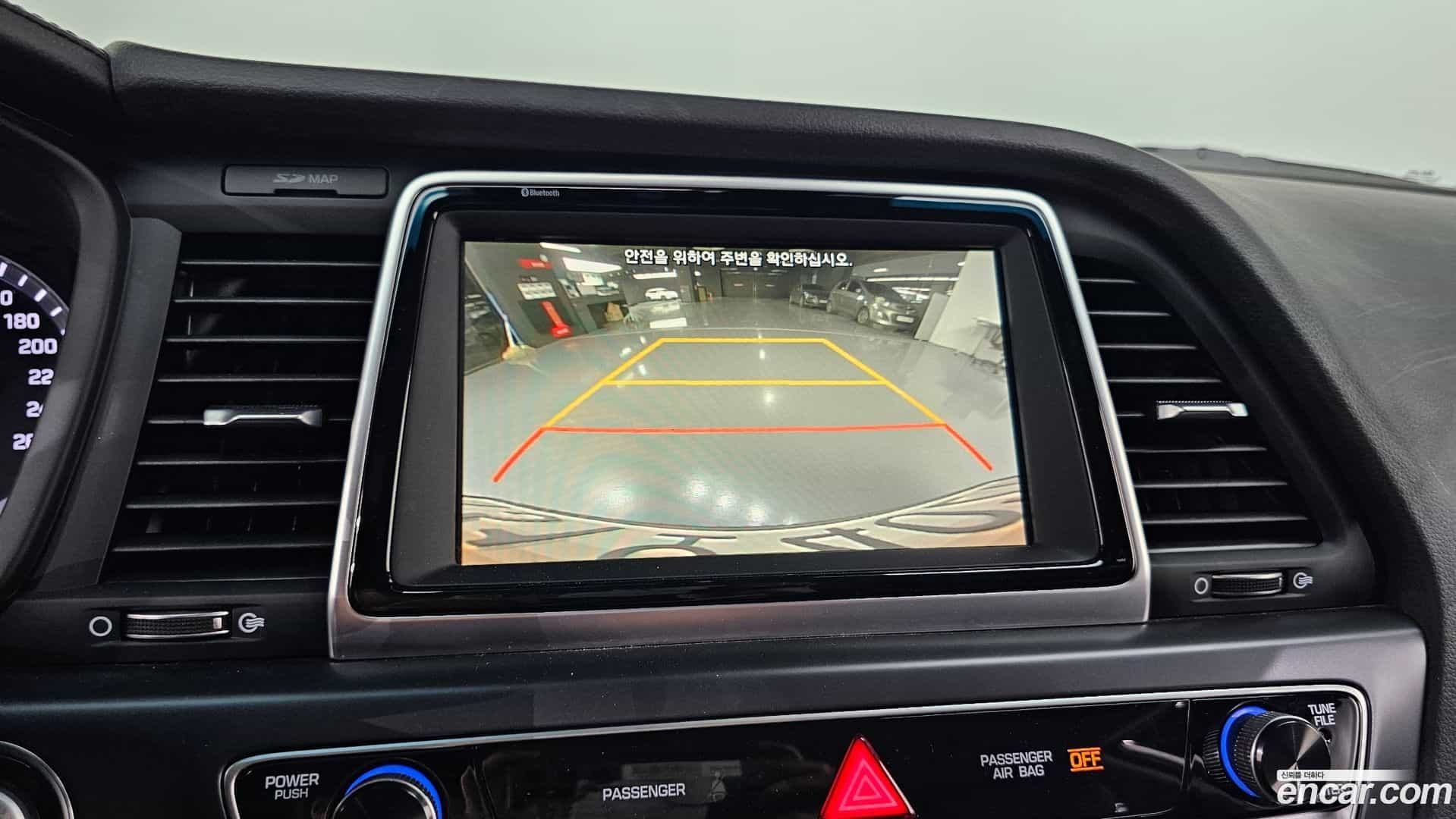 Sonata Hyundai 2019.2-OPTION-019