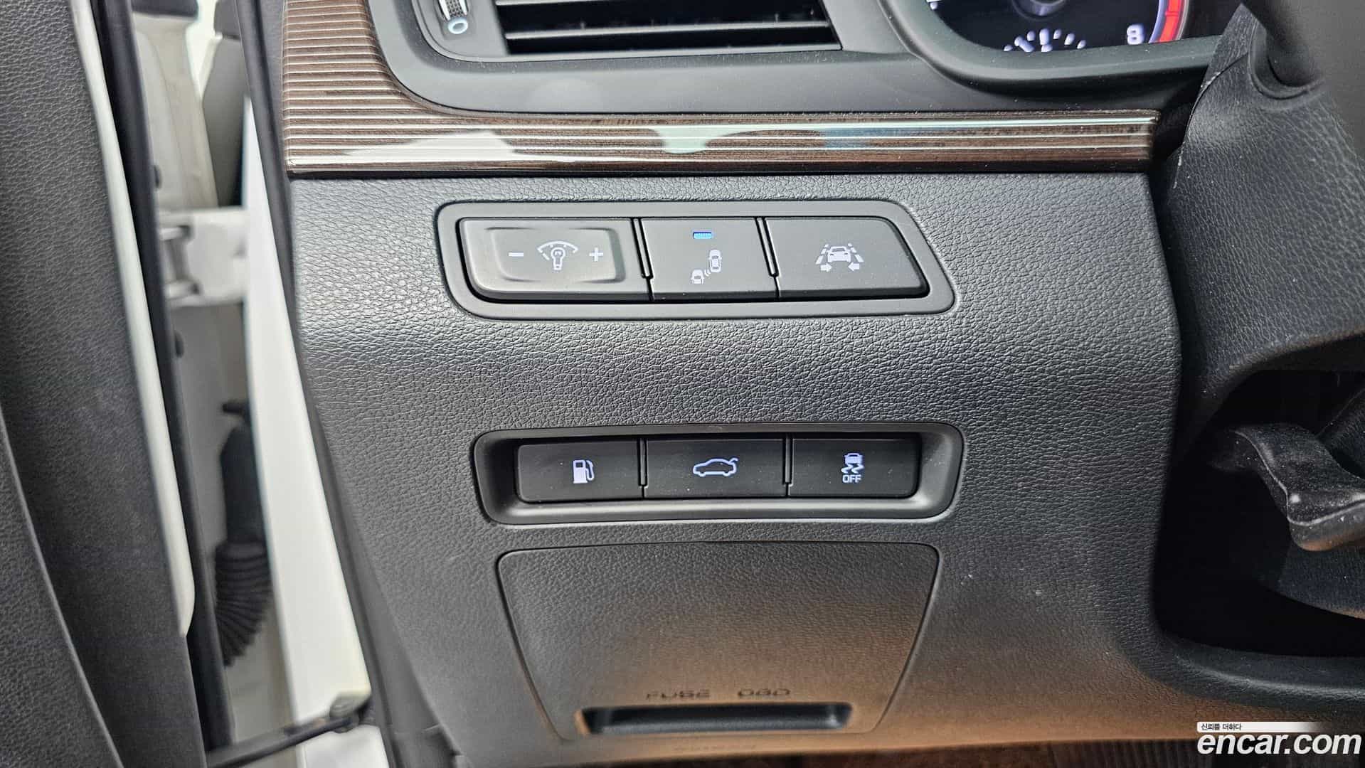 Sonata Hyundai 2019.2-OPTION-023
