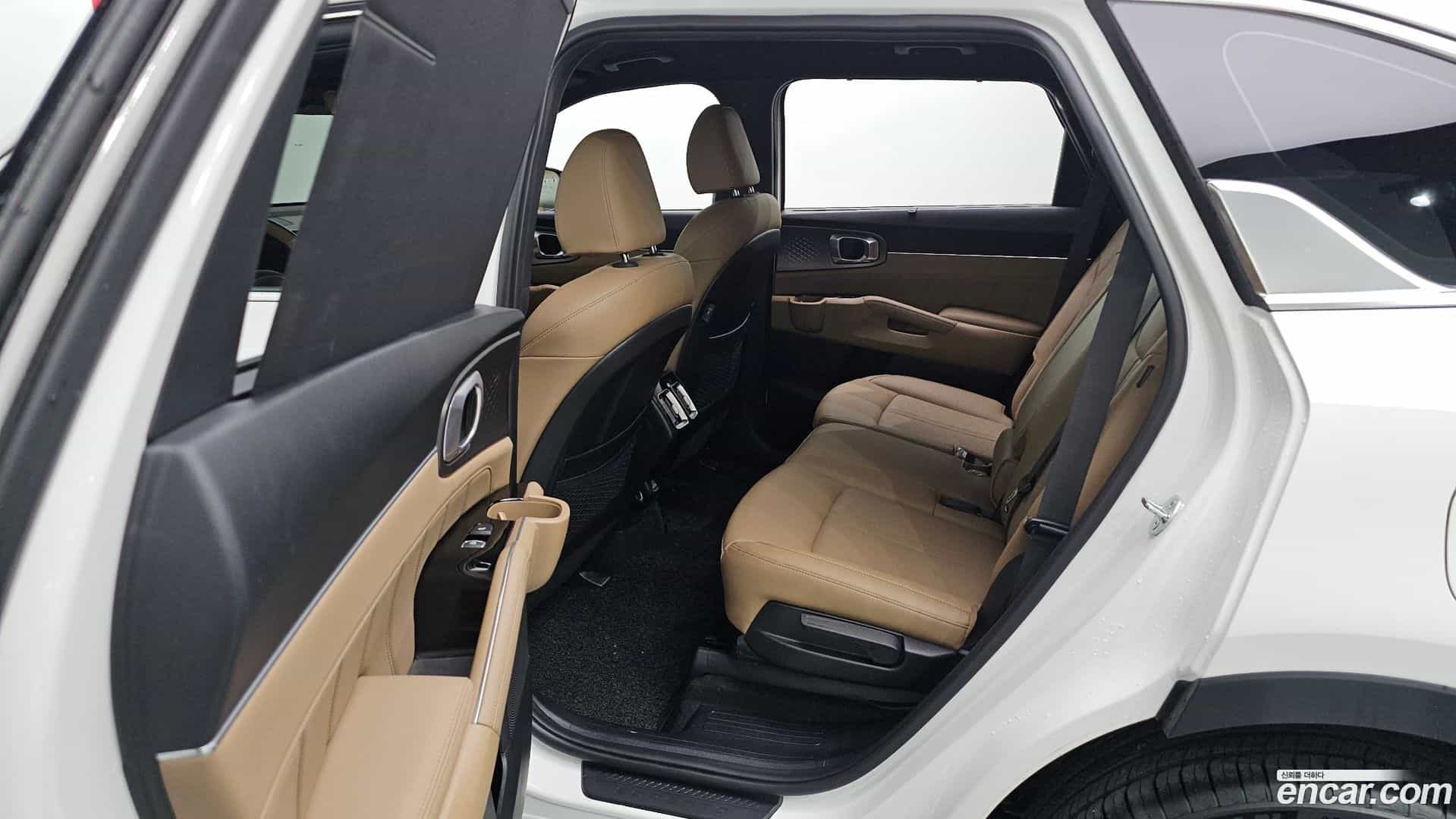 Sorento Kia 2024.0-OPTION-023