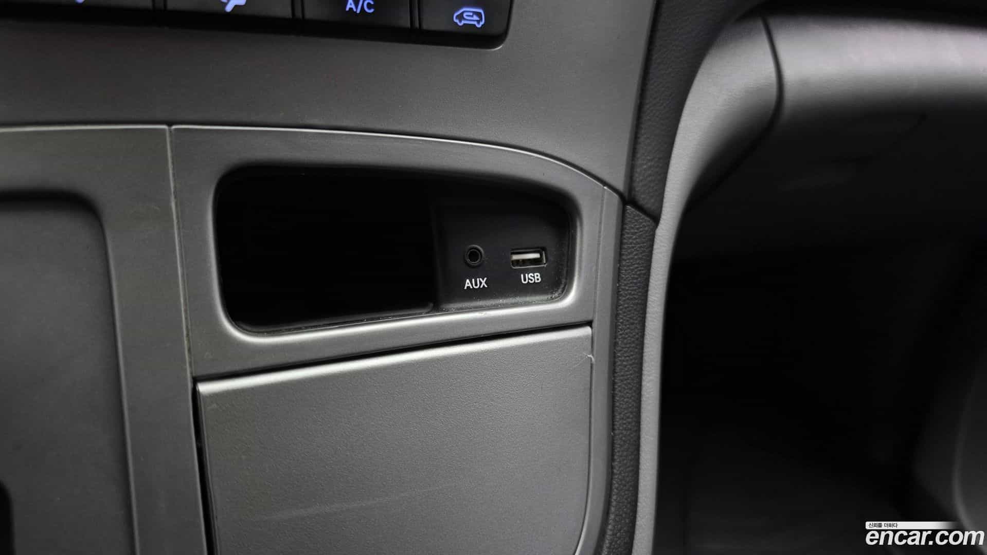 Starex Hyundai 2020.4-OPTION-040
