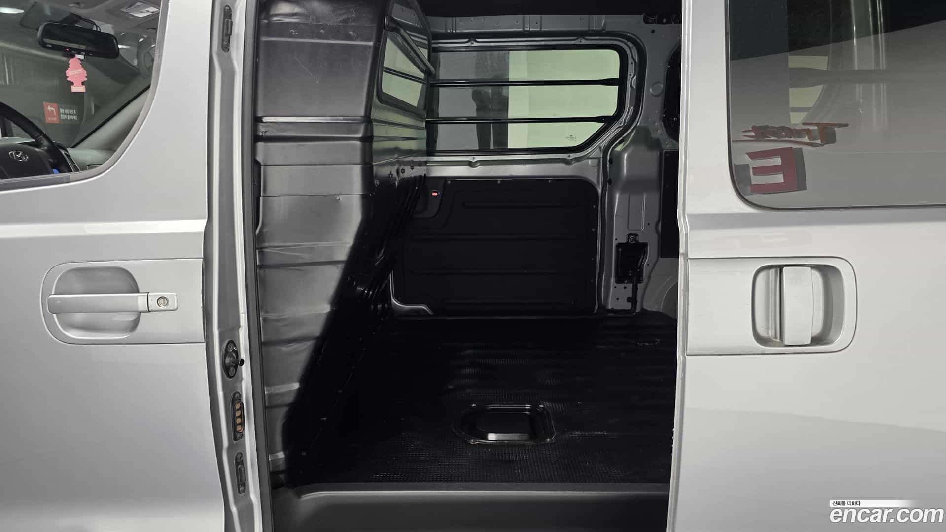 Starex Hyundai 2020.4-OPTION-042