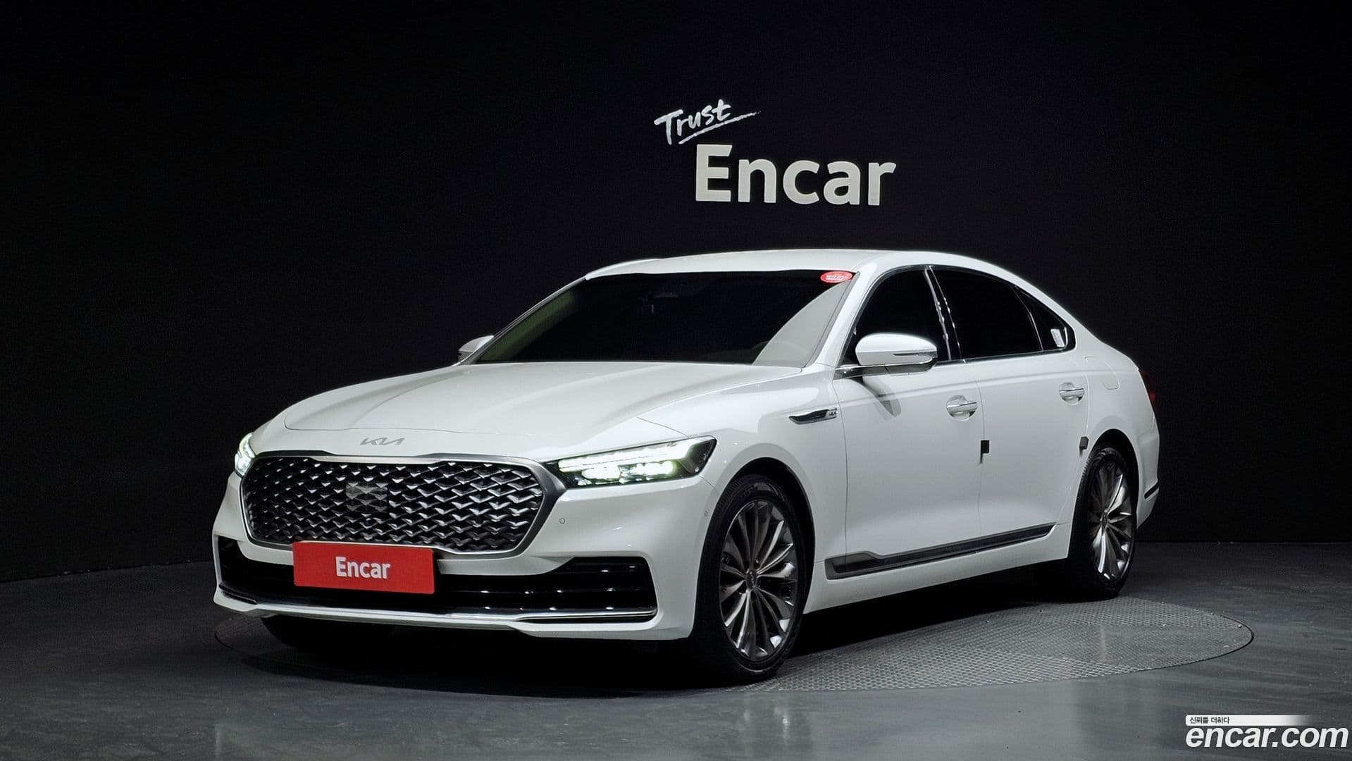 Main__Slider__Photo:K9 Kia 2022.9-0