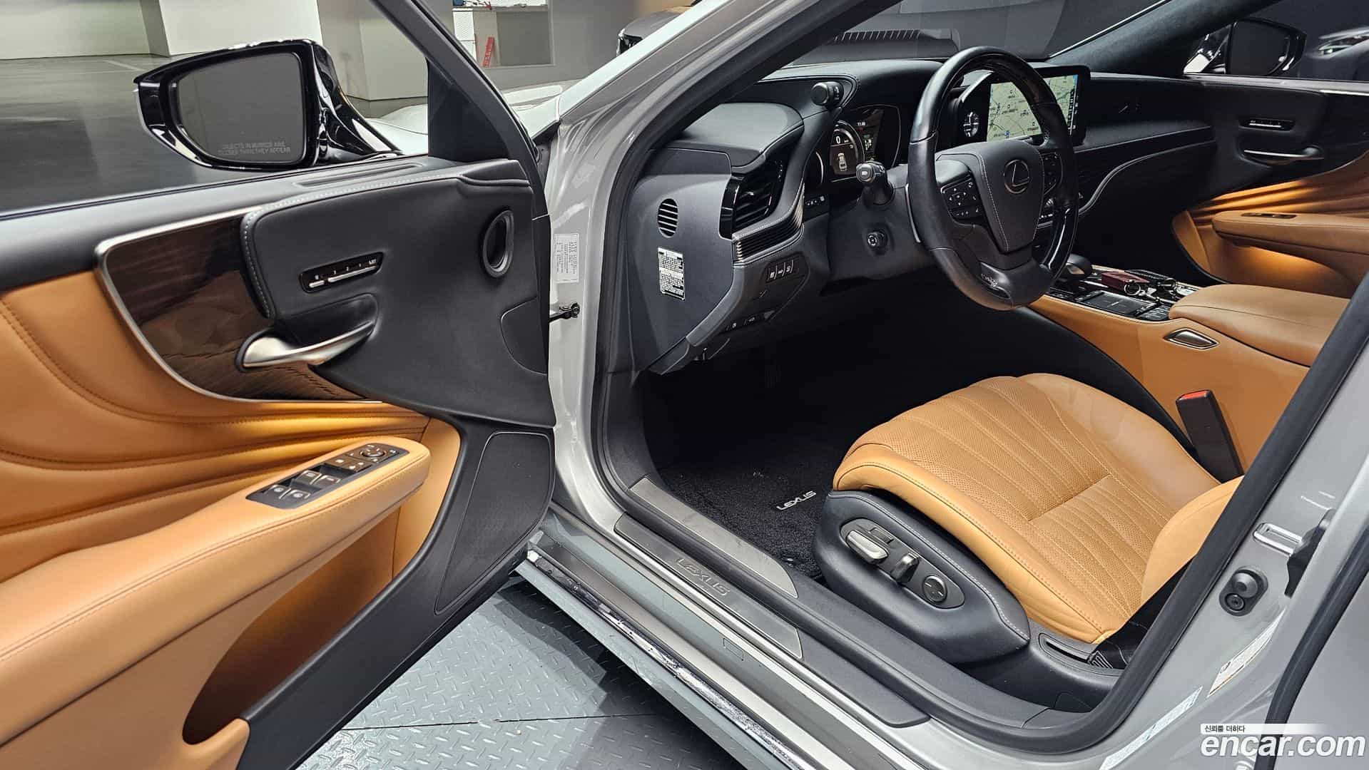 LS Lexus 2021.2-INNER-010