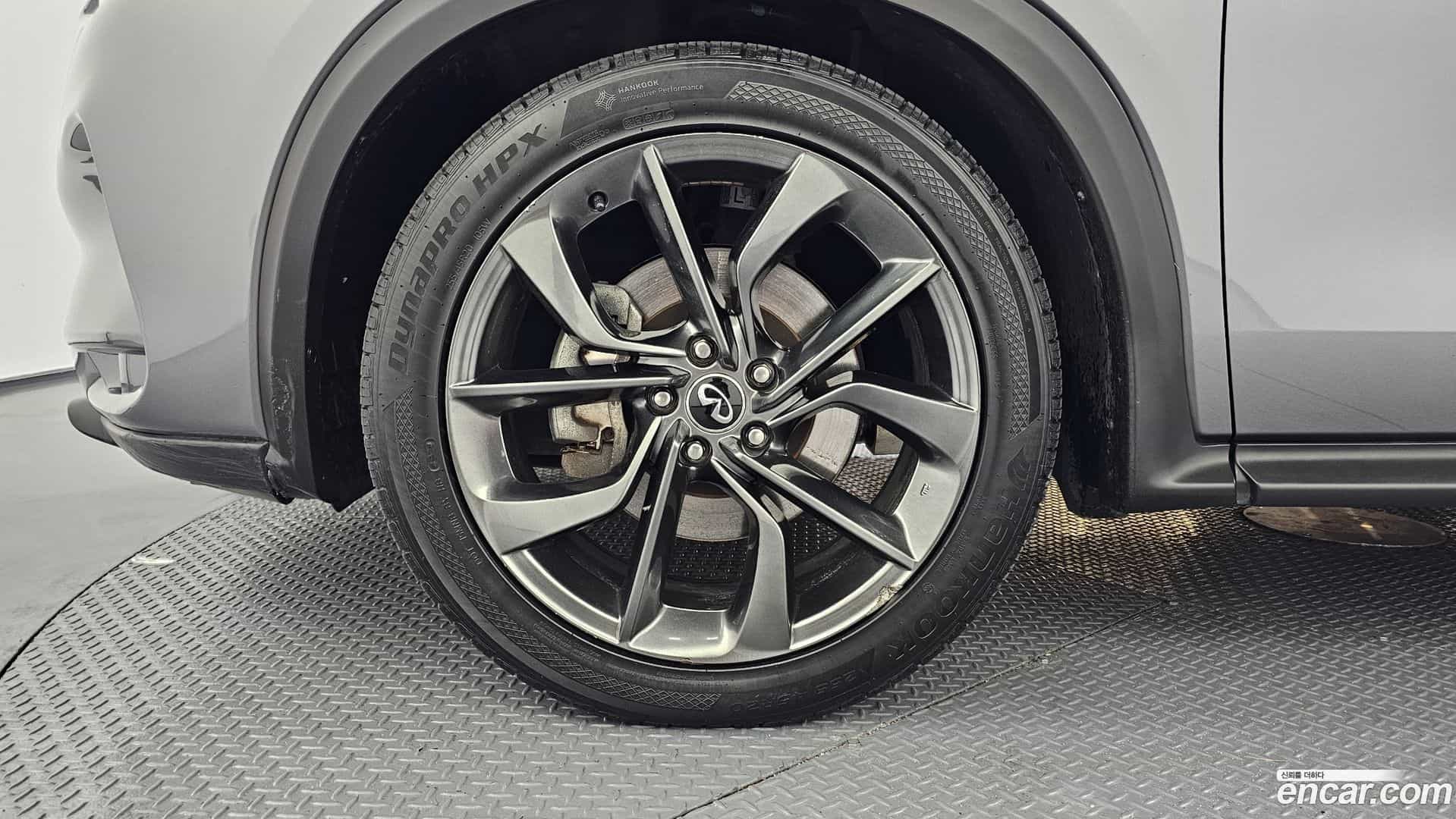 QX50 Infiniti 2019.9-OUTER-005