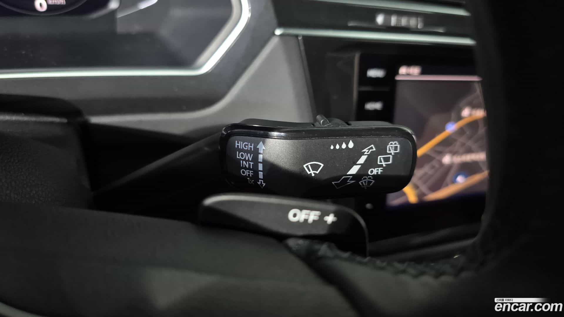 Tiguan Volkswagen 2021.7-OPTION-043