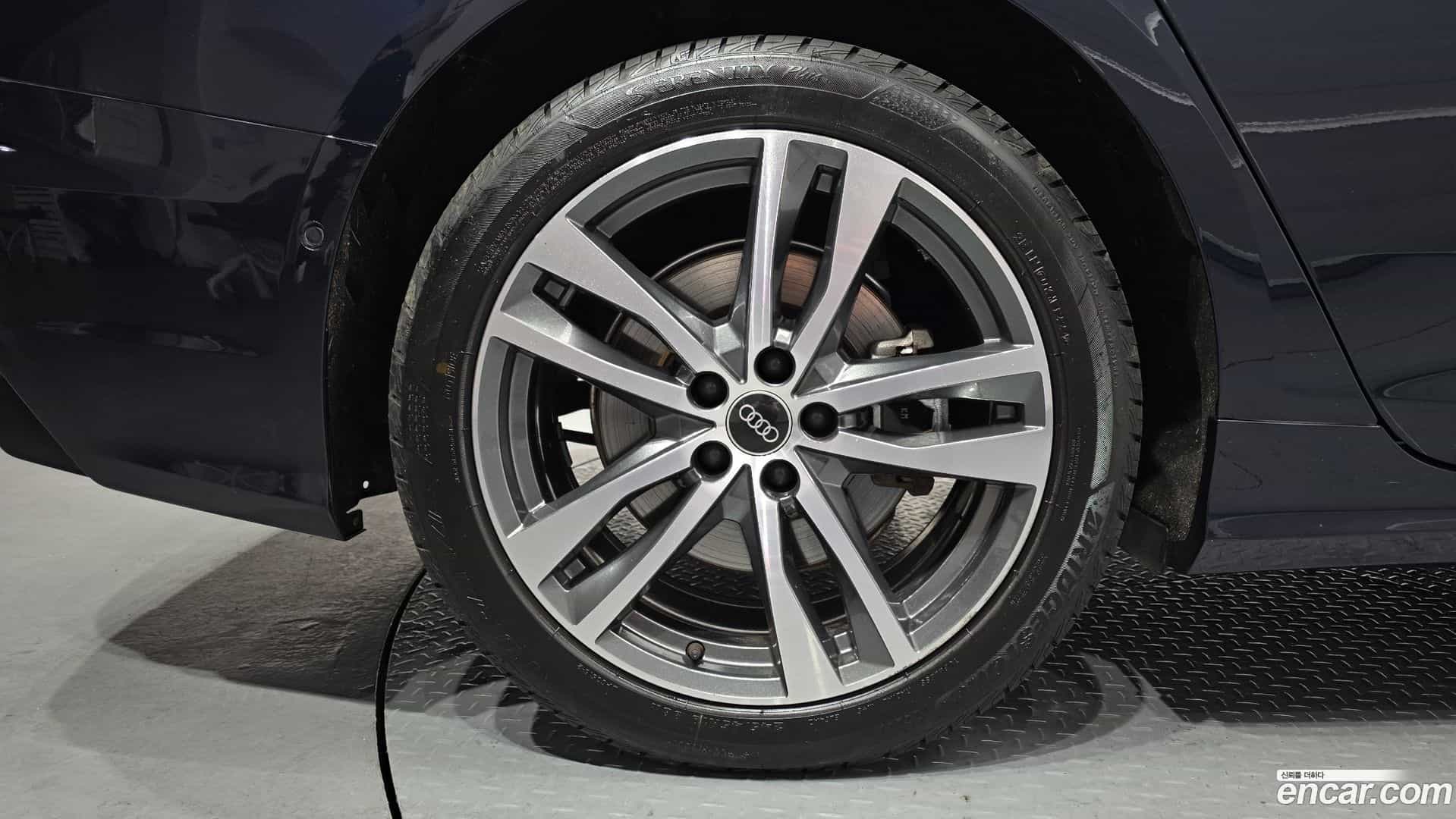 A6 Audi 2022.9-OUTER-005