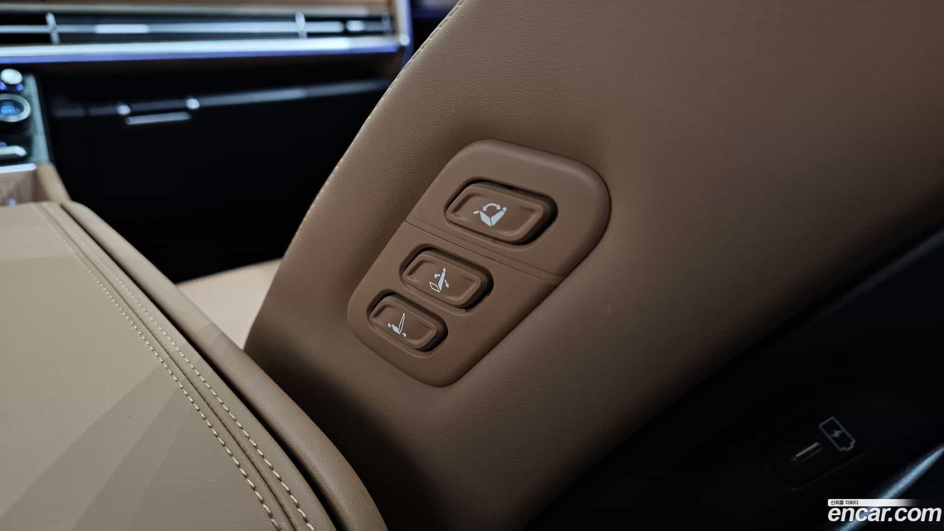 Santafe Hyundai 2024.3-OPTION-049