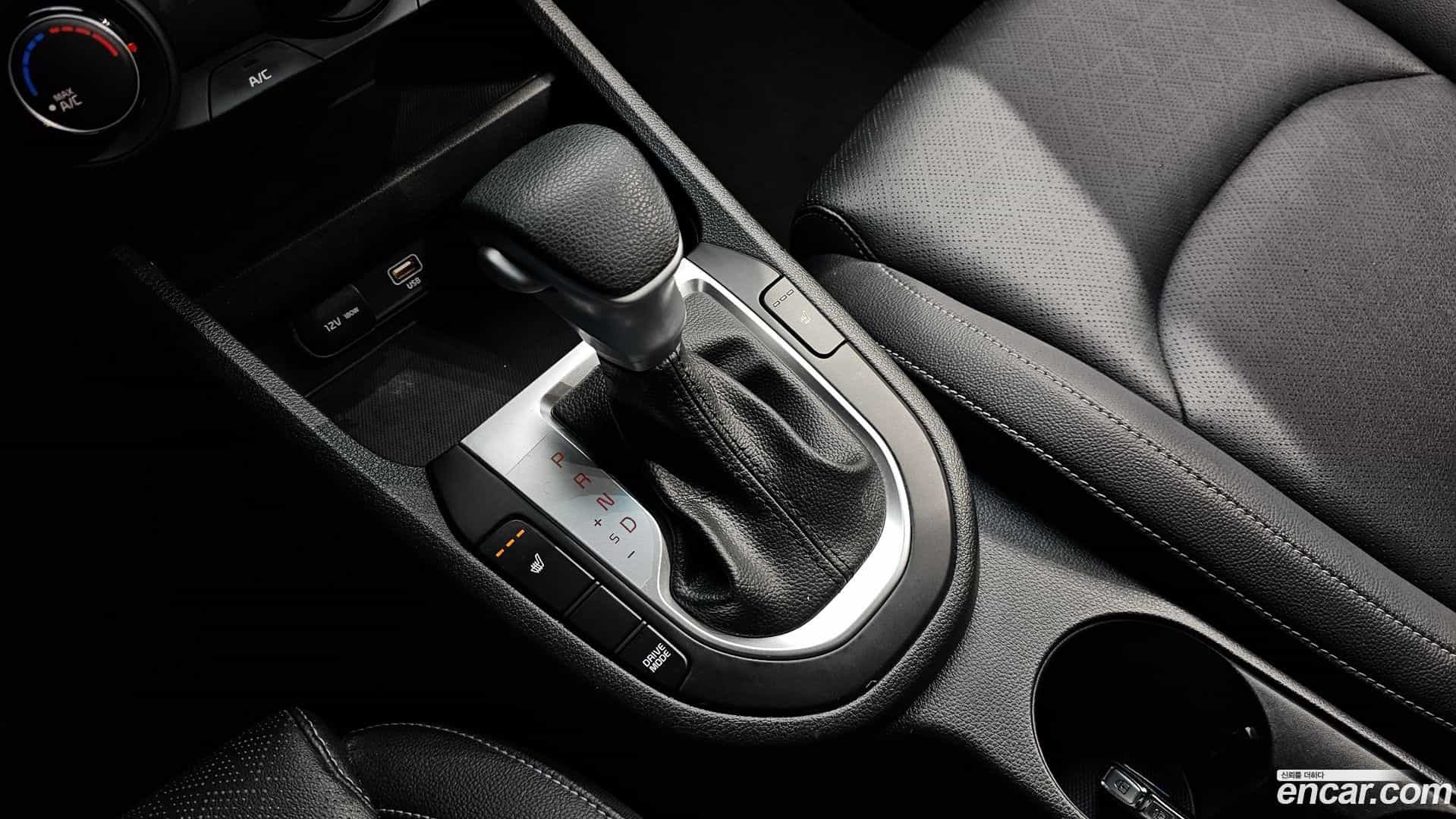 K3 Kia 2022.2-INNER-009