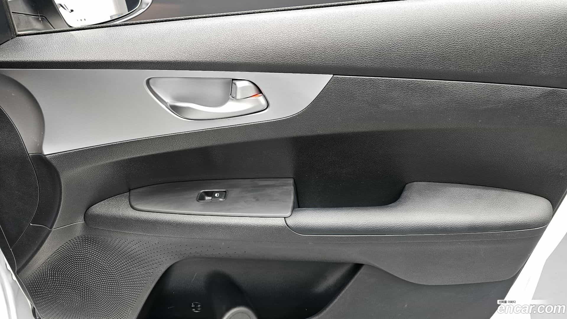 K3 Kia 2022.2-INNER-034