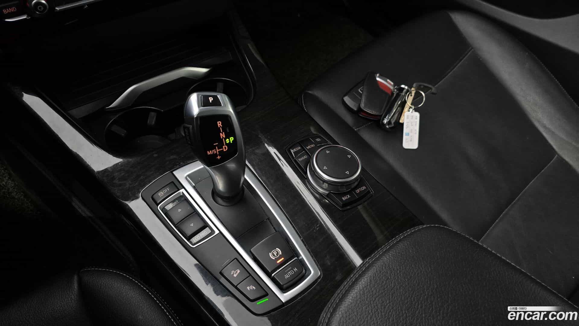 X4 BMW 2015.5-INNER-009