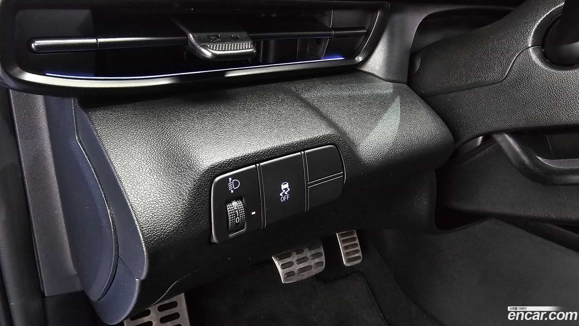 AVANTE Hyundai 2025.7-OPTION-017