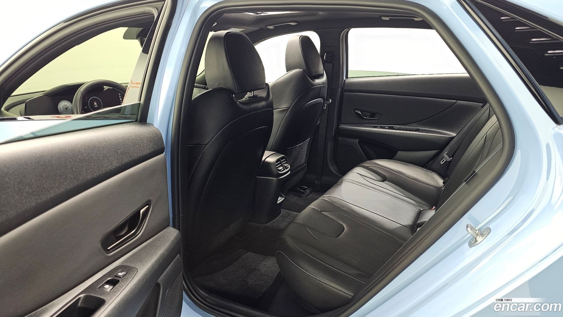 Main__Slider__Photo:AVANTE Hyundai 2025.7-25