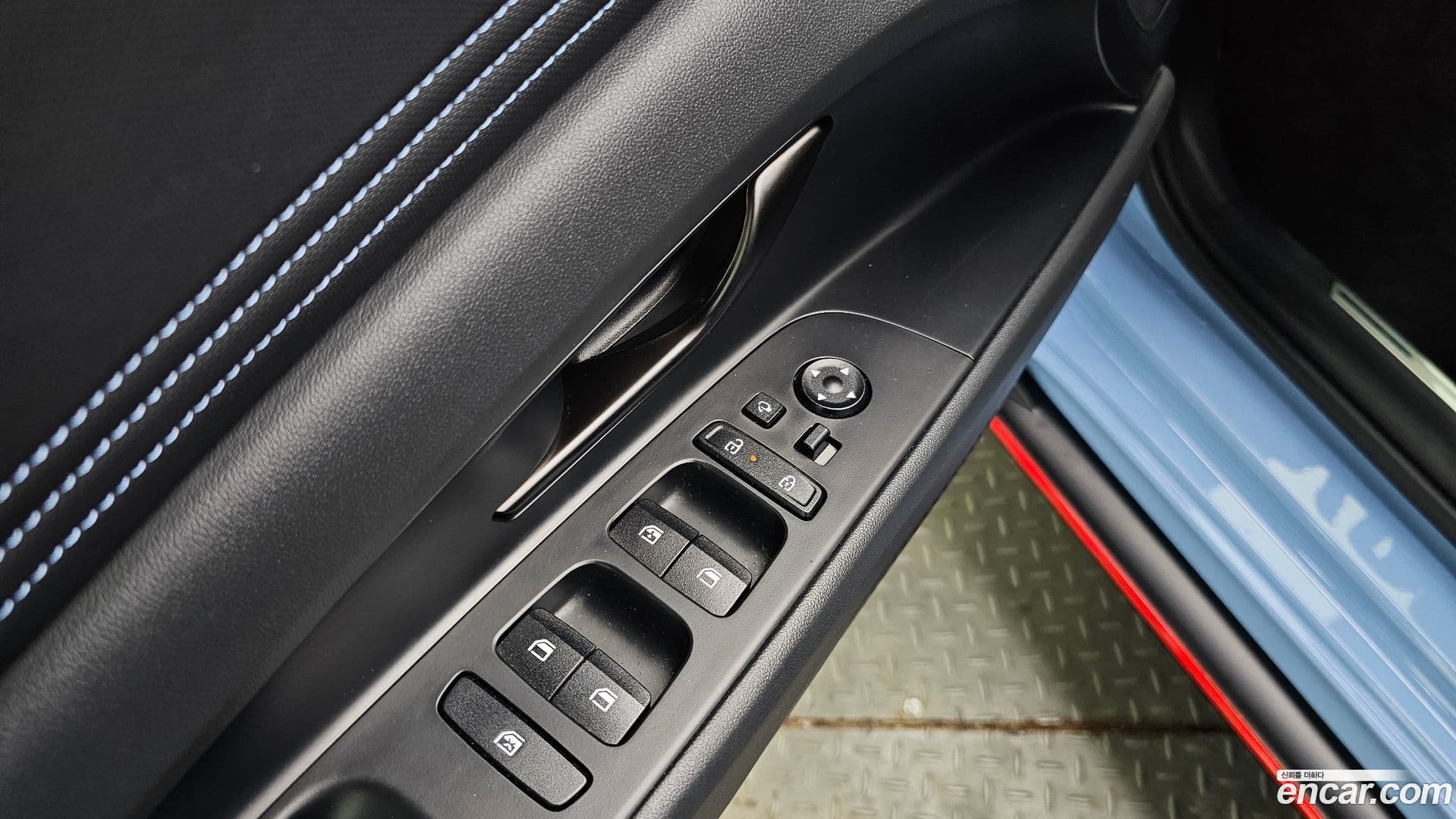 Main__Slider__Photo:AVANTE Hyundai 2025.7-29