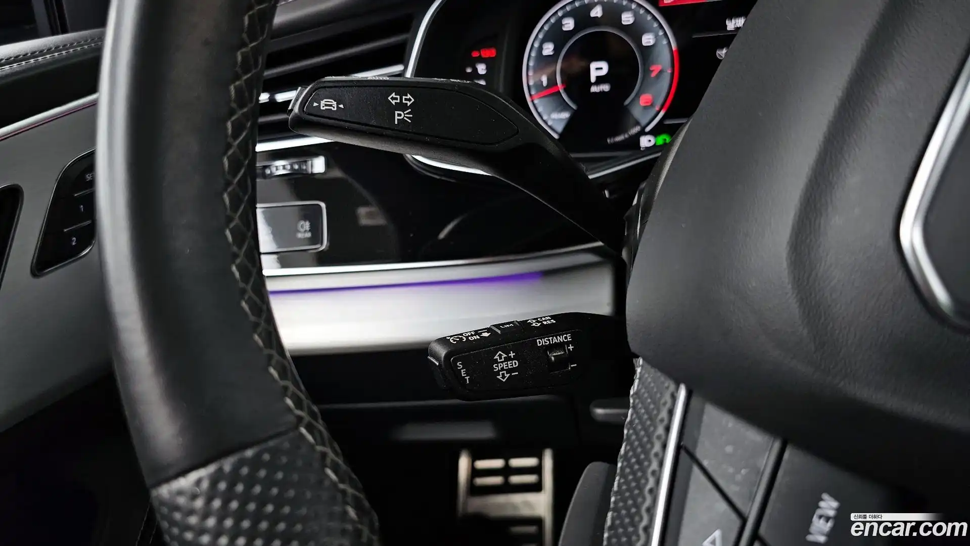 Q8 Audi 2022.1-OPTION-042