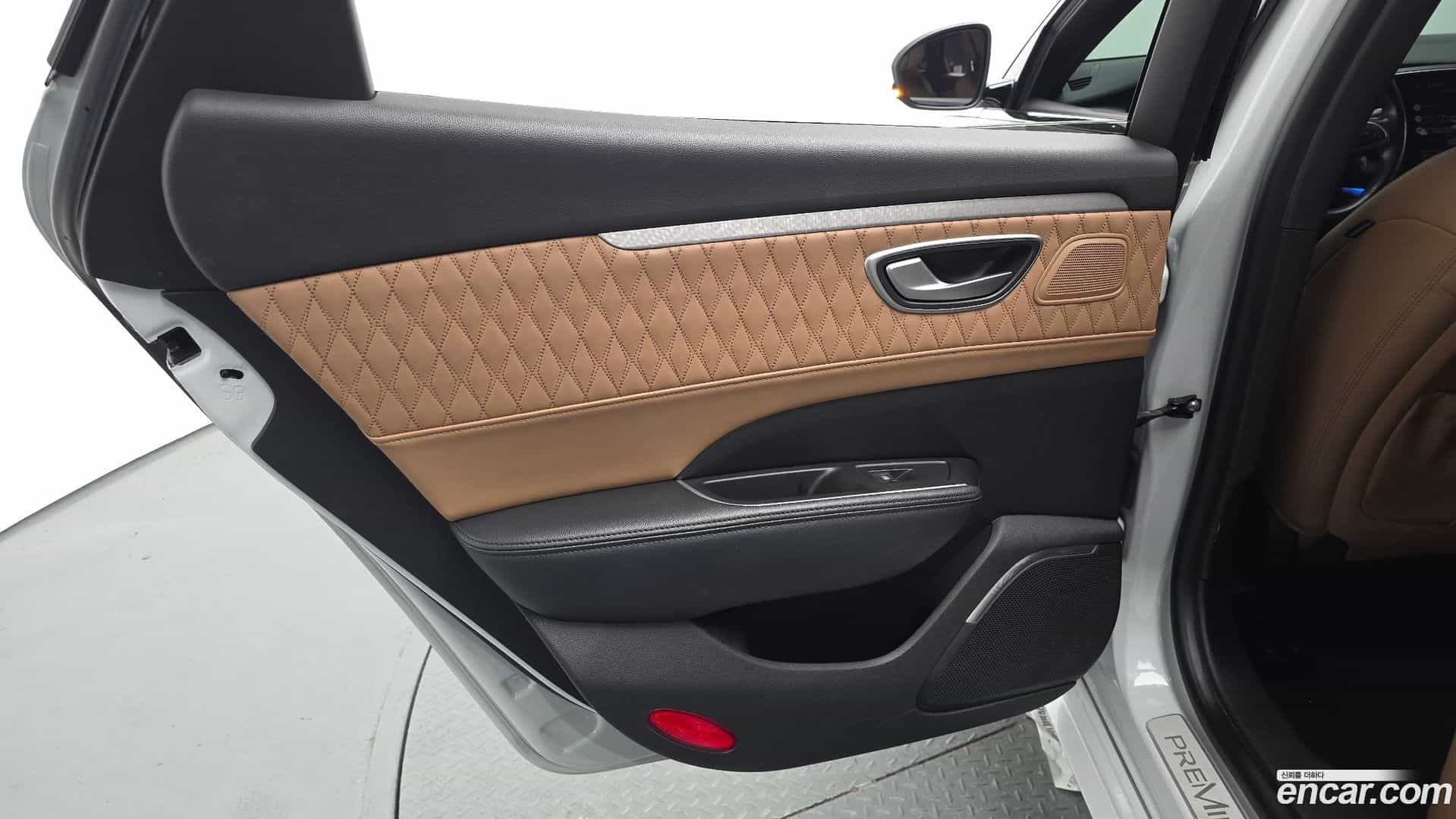 SM6 Renault Korea 2020.7-INNER-035