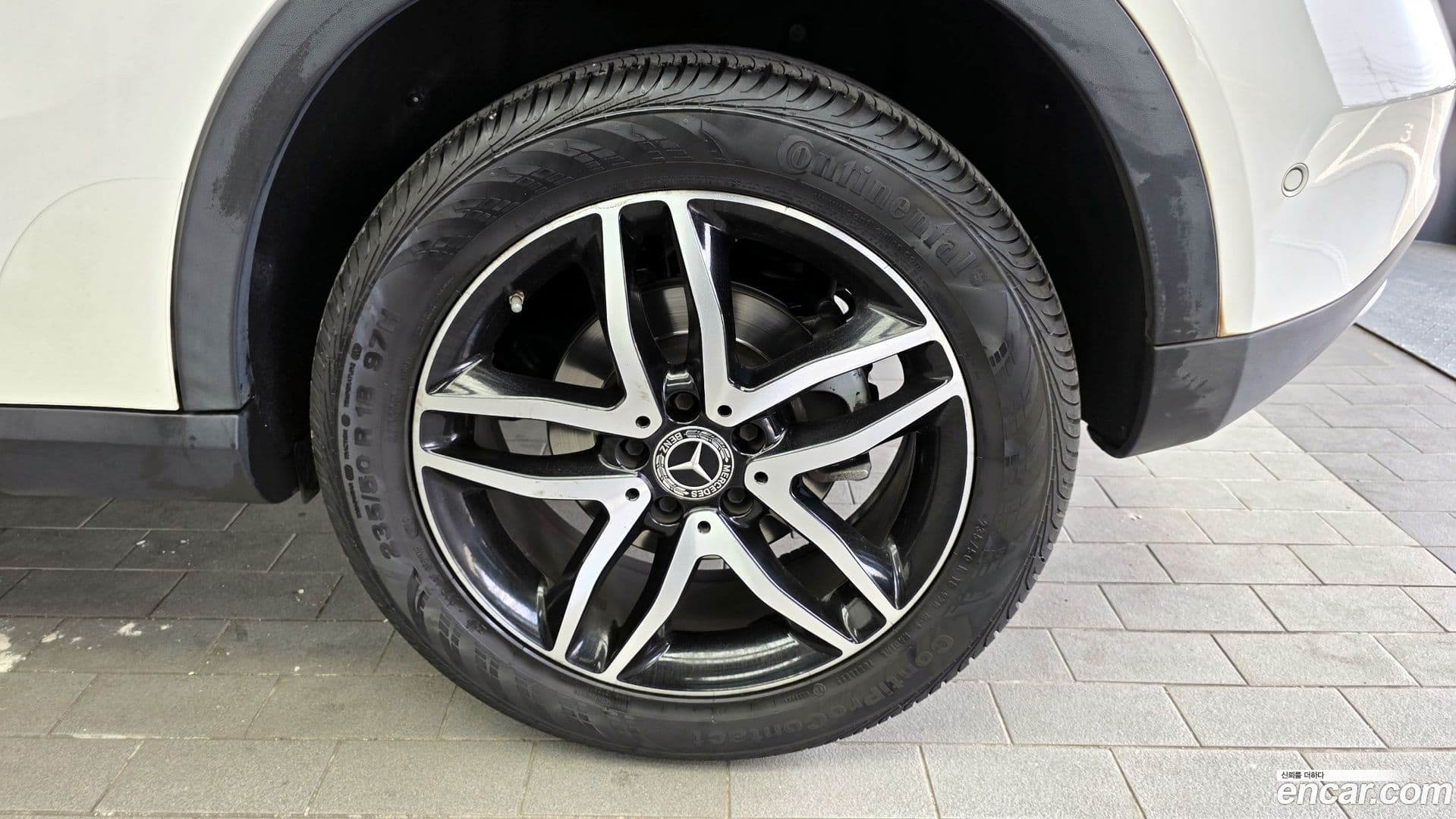 Main__Slider__Photo:GLA-Class Mercedes-Benz 2019.3-20