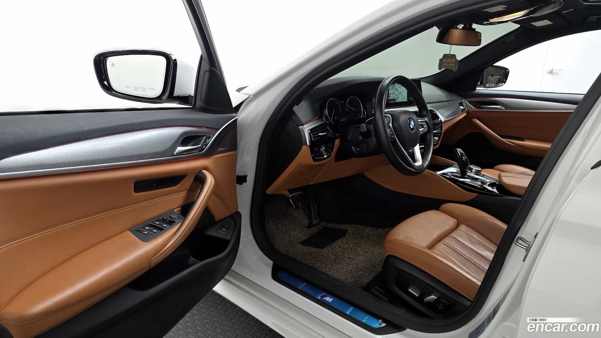 5-Series BMW 2017.8-INNER-010