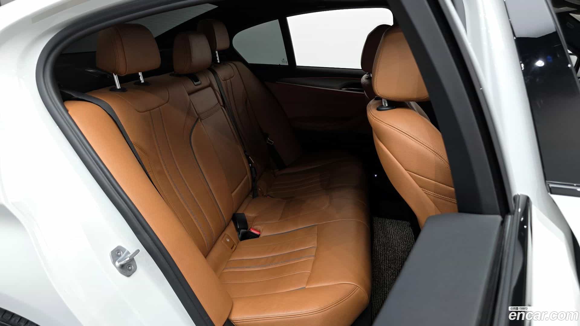 5-Series BMW 2017.8-OPTION-015