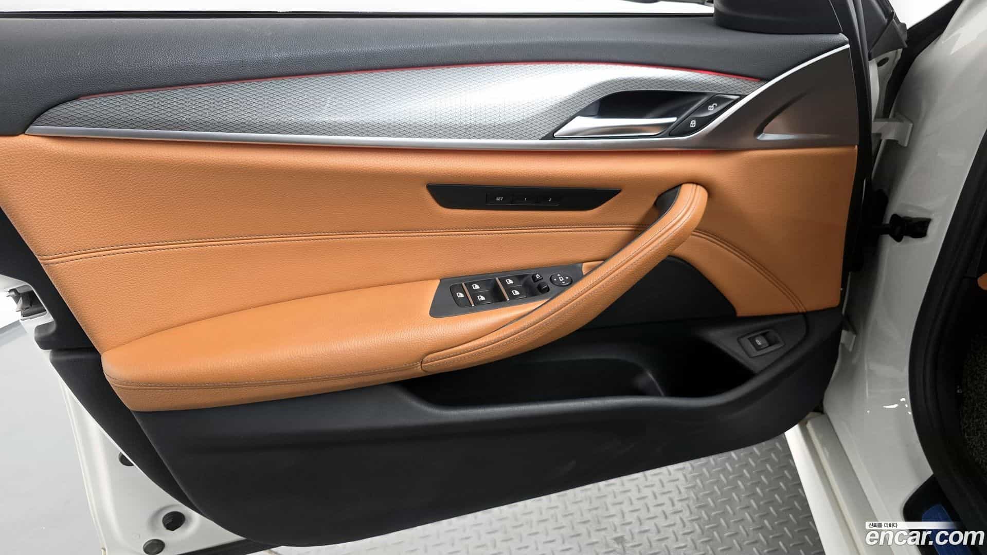 5-Series BMW 2017.8-INNER-034