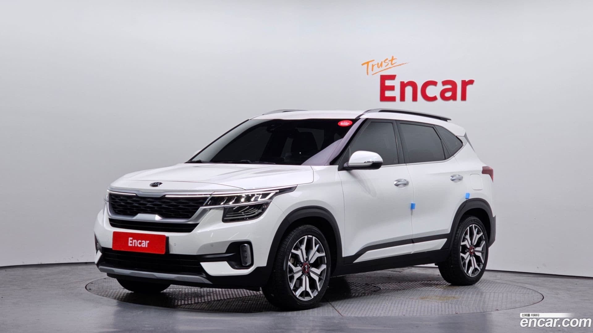 Main__Slider__Photo:Seltos Kia 2019.9-0