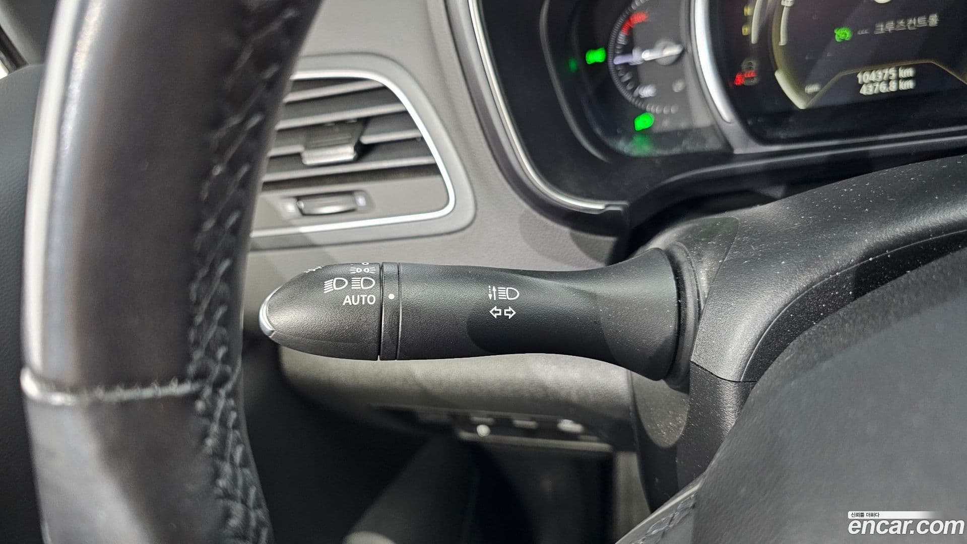Main__Slider__Photo:QM6 Renault Korea 2022.1-15