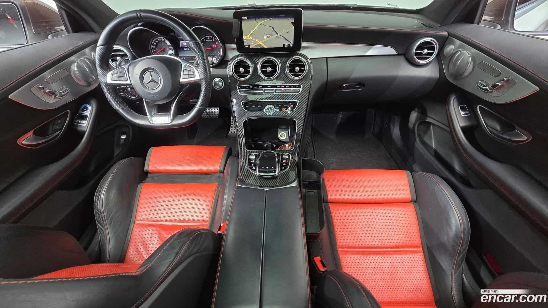 C-Class Mercedes-Benz 2018.5-INNER-007