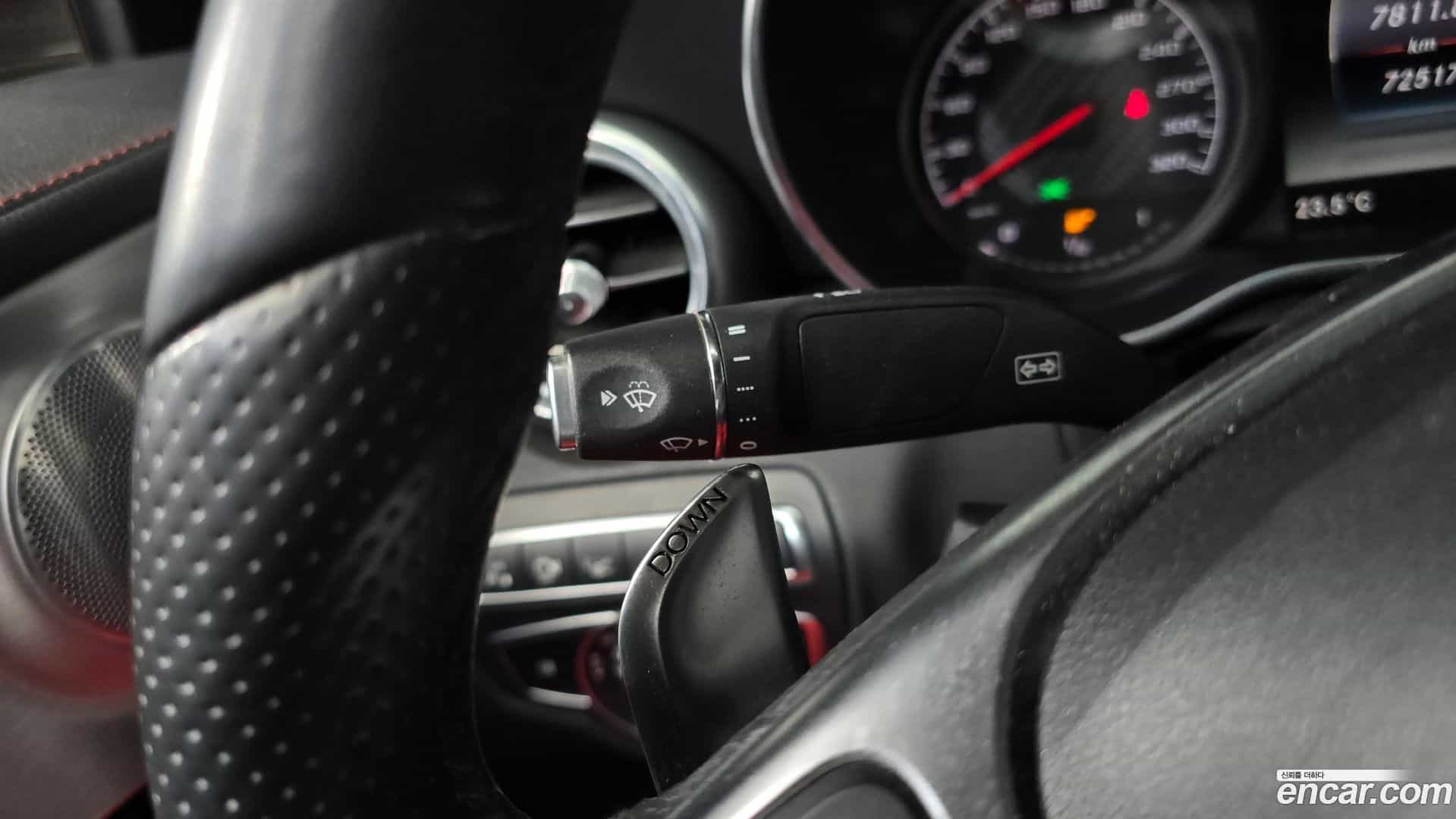 C-Class Mercedes-Benz 2018.5-OPTION-046