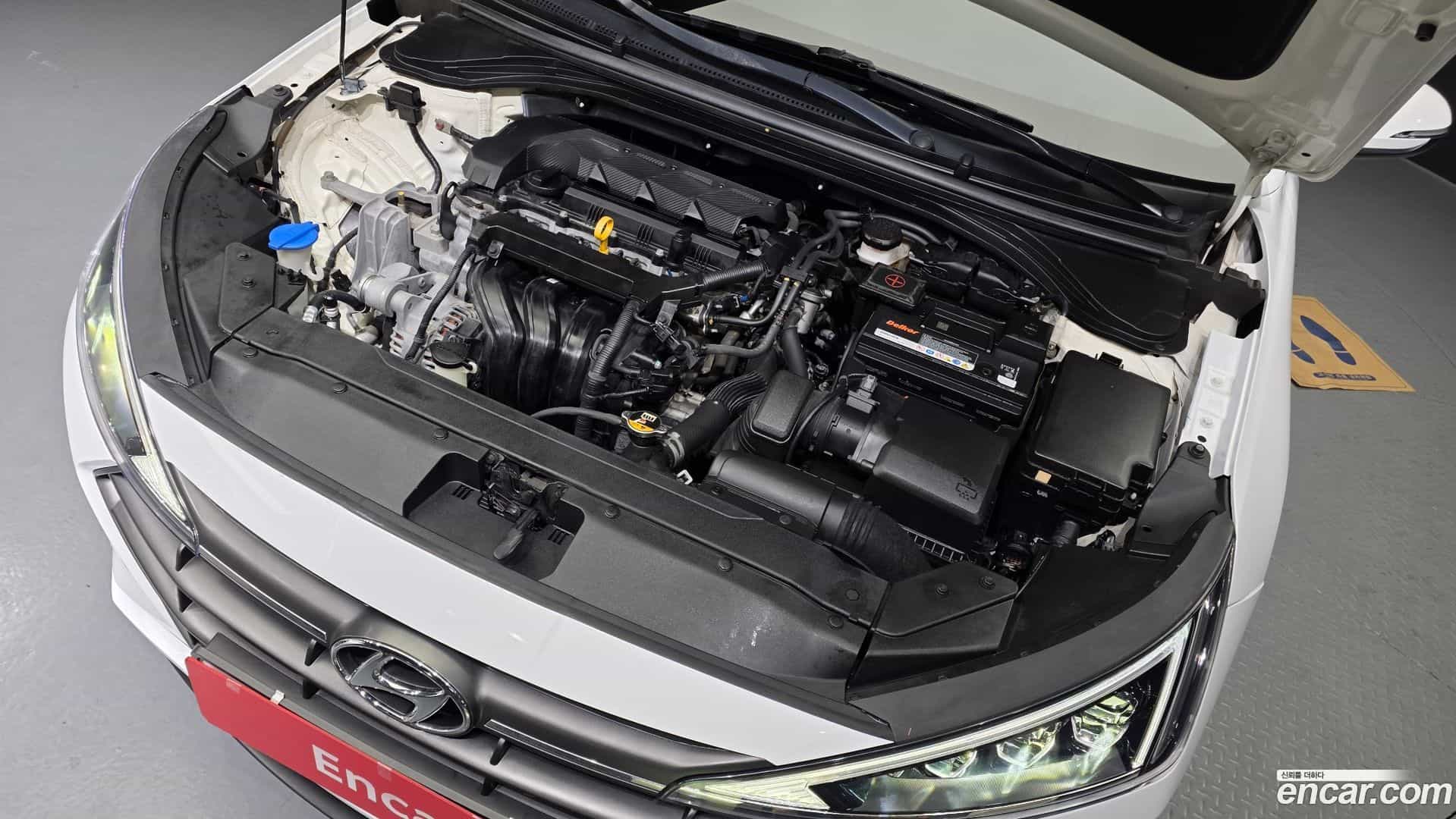 AVANTE Hyundai 2019.0-OUTER-006
