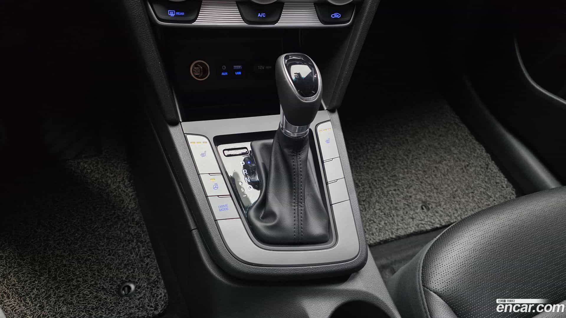 AVANTE Hyundai 2019.0-INNER-009