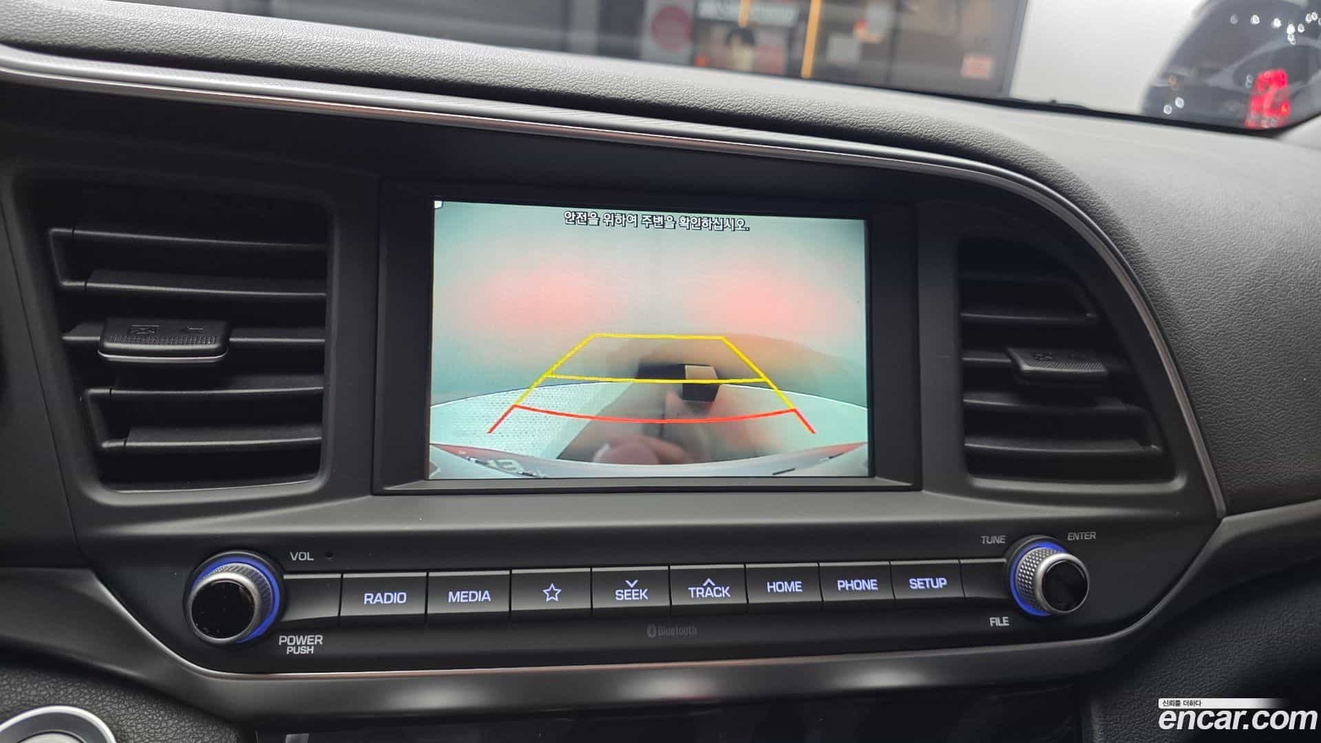 AVANTE Hyundai 2019.0-OPTION-021