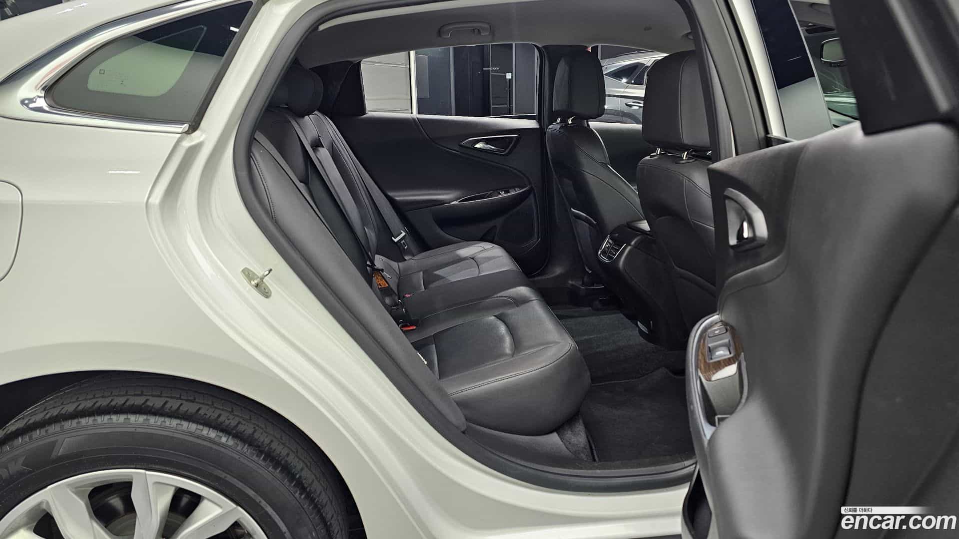 Malibu Chevrolet 2019.10-OPTION-015