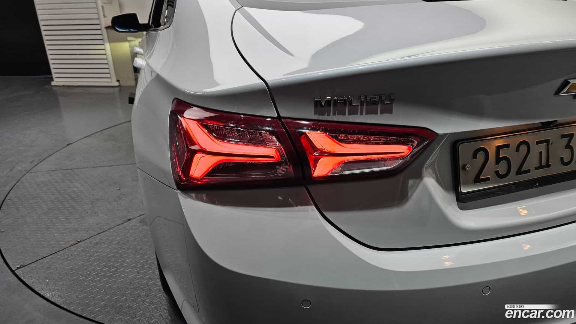 Malibu Chevrolet 2019.10-OUTER-033