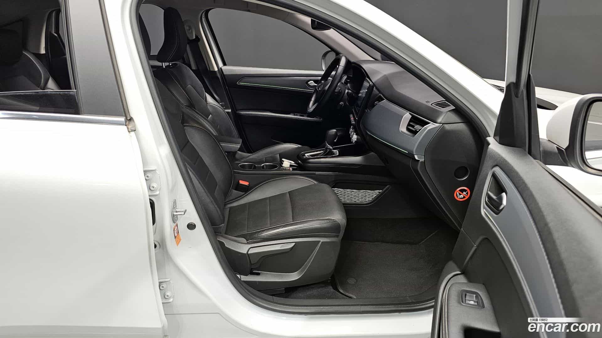 XM3 Renault Korea 2021.10-INNER-036